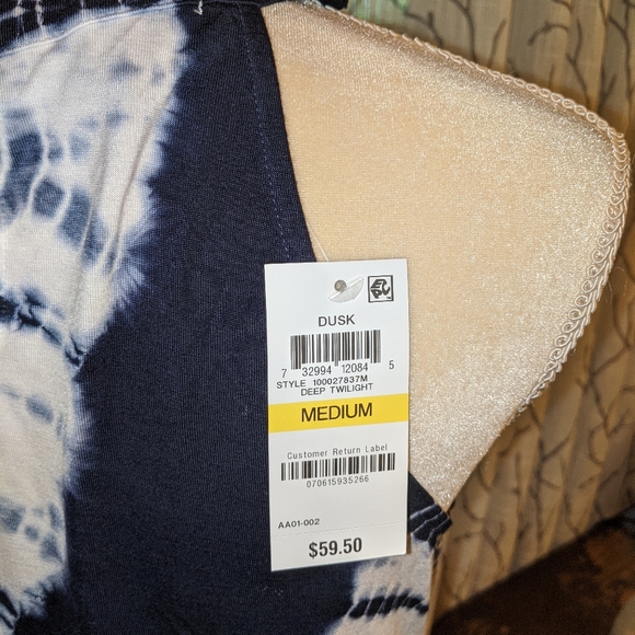 I.N.C. Top - Picture 3 of 7